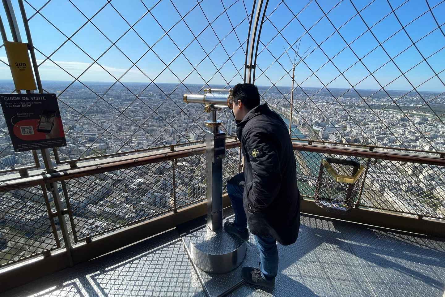 Eiffel Tower with Summit and 2nd Floor Access Guided Tour
