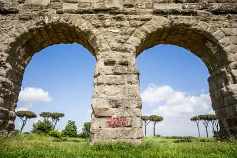 Via Appia Antica: tour in bici elettrica