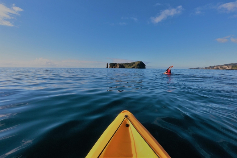 Azores: experiencia de kayak en el islote de Vila Franca do CampoTour matutino con recogida en el hotel