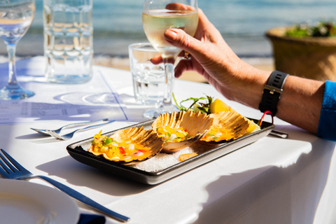 Sydney Harbour: Luxury Multi-Stop Lunch Cruise