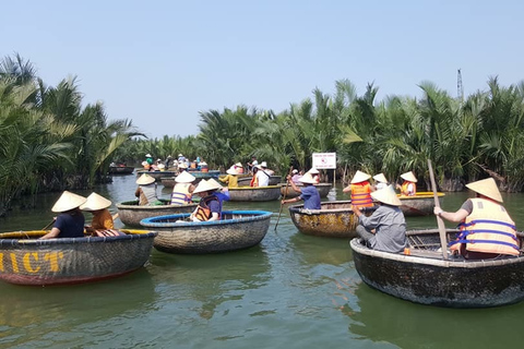 Hoi An: boottocht met Cam Thanh-mandKaartje voor de mandboot met hoteltransfers