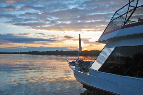 From Vienna: Dürnstein and Wachau Cruise Cruise with Breakfast and Lunch
