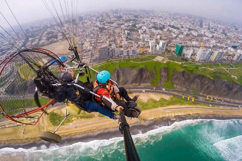 Lima: Paragliding Along The Costa Verde