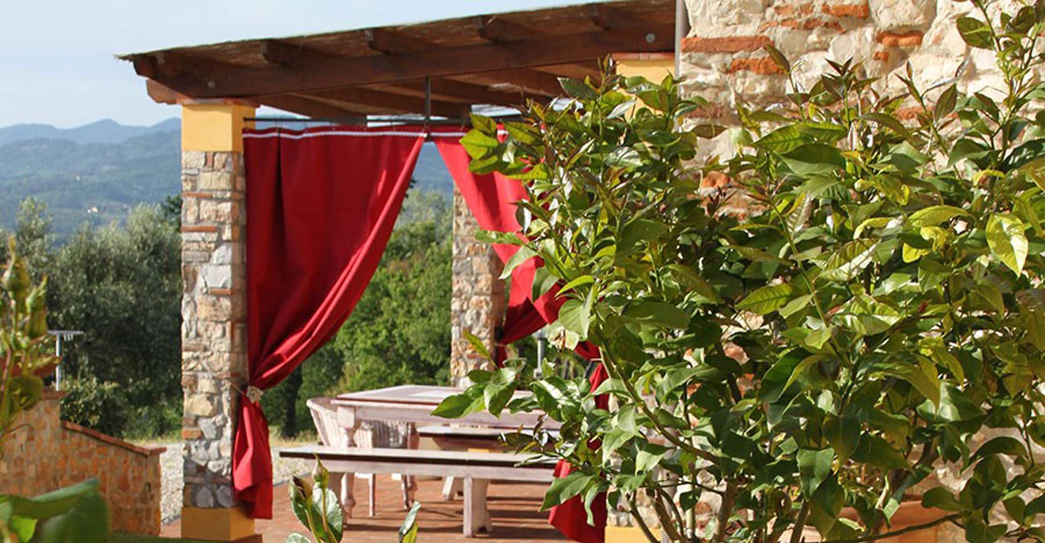 Lucca, geführte E-Bike und Weintour - Hizvo