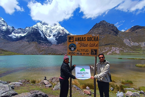 Cusco: Hike to the 7 Ausangate Lagoons Full Day VIP - Guided in Portuguese Cusco: Ausangate 7 Lagoons Full Day VIP Hike - Guided in Portuguese