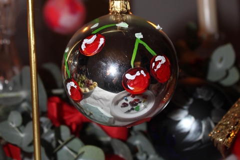 Alicante: Christmas Ornament Painting Workshop