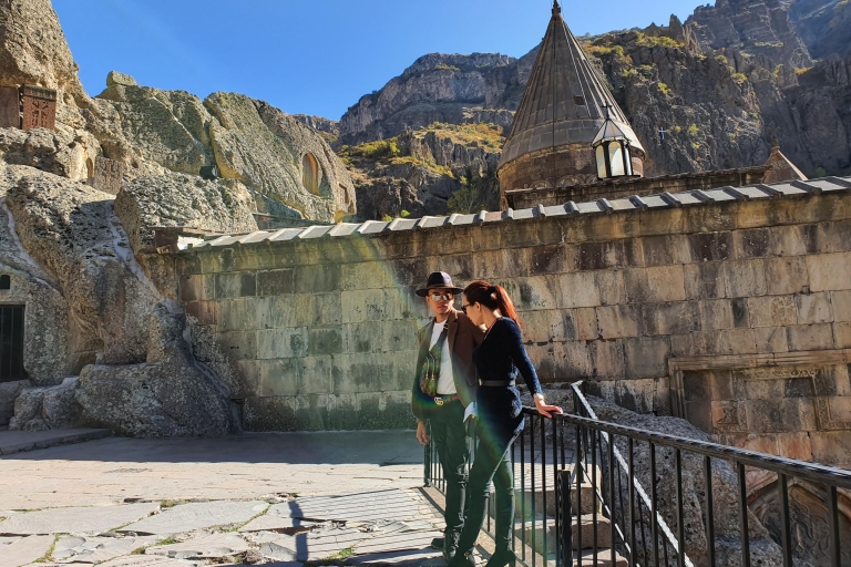 Yerevan: Private Khor Virap, Garni, & Gehgard Monastery Tour Private Guided Tour