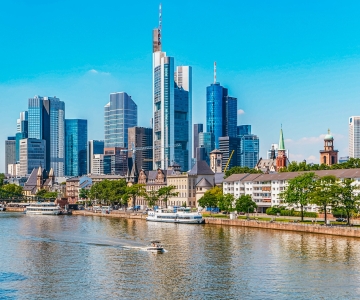 Frankfurt: Sightseeing-bådtur på floden Main med kommentarer
