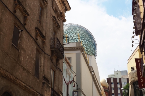 Ab Girona: Dalíanisches Dreieck und Cadaqués