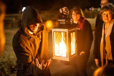 Oahu: Honolulu Haunts Guided Ghost Tour
