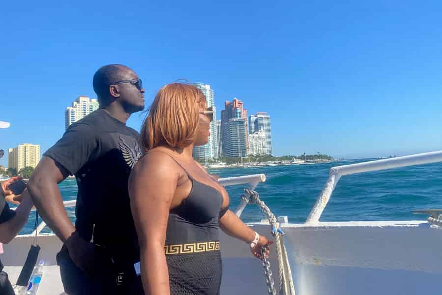 Miami: Bootsfahrt zu Millionärshäusern & Venetian Islands. Foto: GetYourGuide