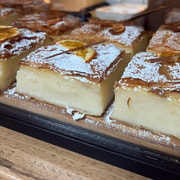 Melbourne: Pastry Tour with Local Guide and Tastings