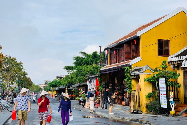 Explore la ciudad de Hoi An con un chofer privado4 horas: Visita el Santuario de My Son