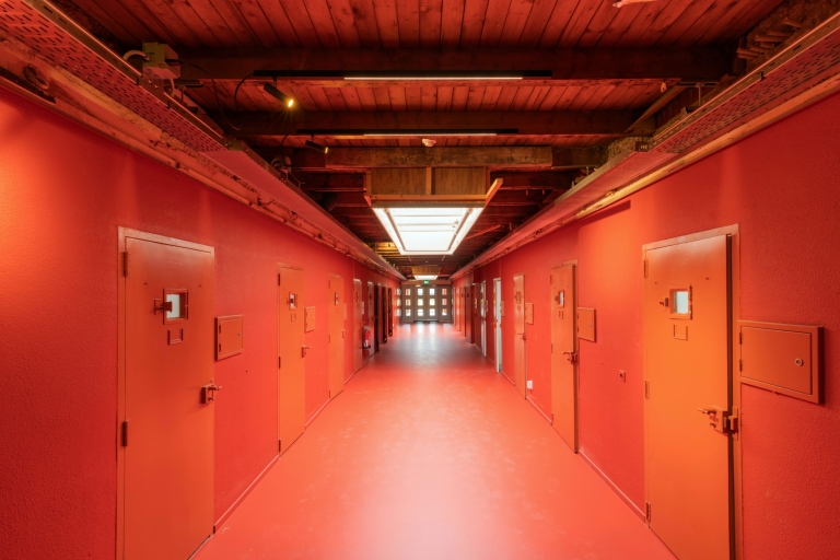 Haga: bilet wstępu do więzienia w czasie II wojny światowej Oranjehotel