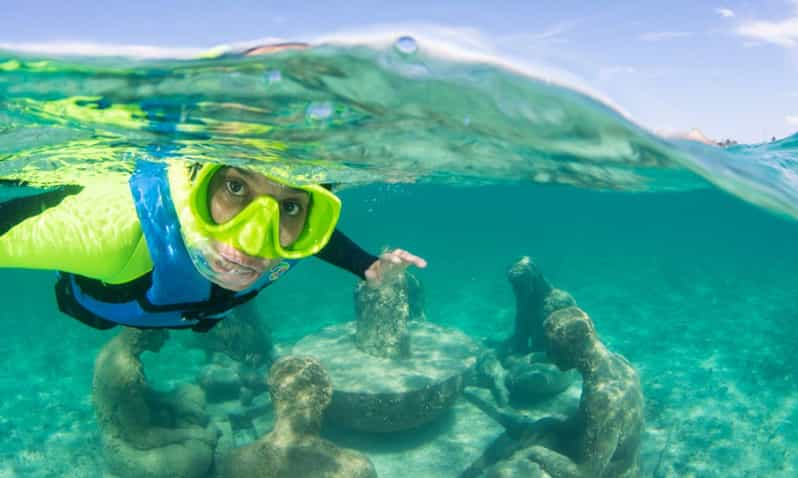 snorkeling cancun underwater museum