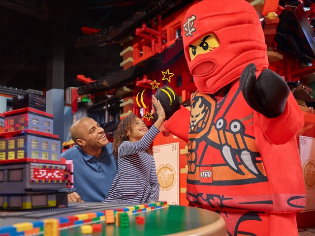Visit LEGOLAND® Discovery Center Chicago in Streamwood, Illinois, United States