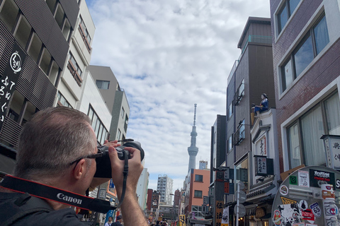 Tokyo: tour del distretto di Ginza con guida localeTokyo: tour di 4 ore del distretto di Ginza con guida locale