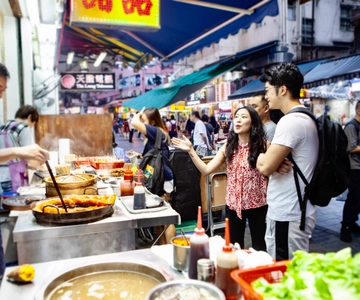 Hong Kong: Private Street Food Tour with a Local Insider