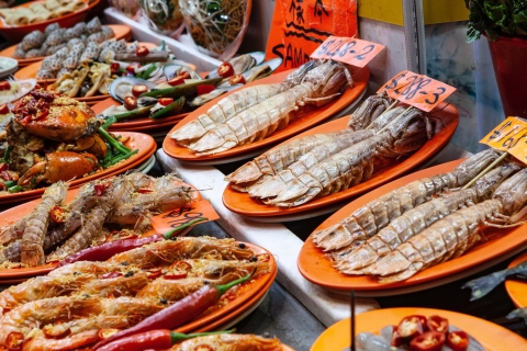 Festín de comida callejera en Hong Kong