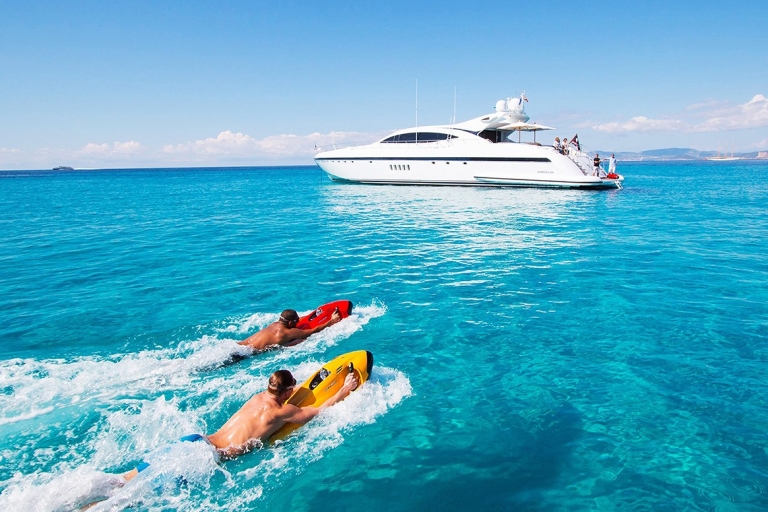 Ibiza: Rejs łodzią do luksusowych zabawek wodnych