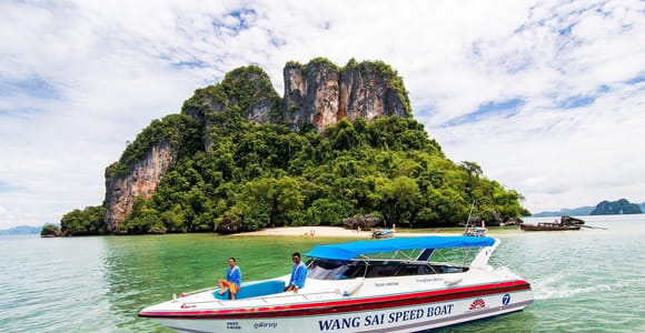 Krabi: 4 Island Whirlwind Tour with Caves, Sandbars & Reefs