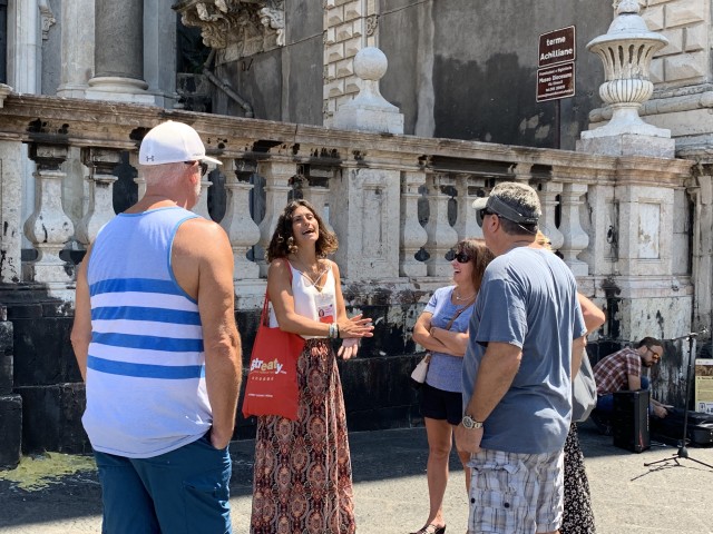 Visit Catania Guided Street Food Tour with Tastings in Catane