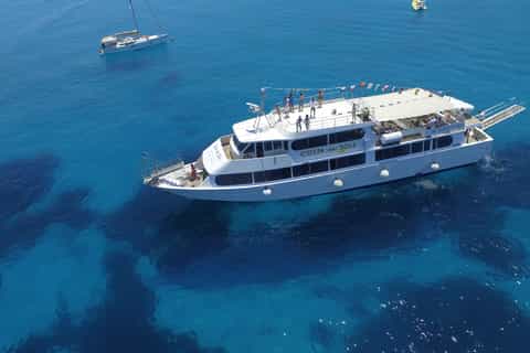 Trapani: Favignana Island Round-Trip Boat Shuttle