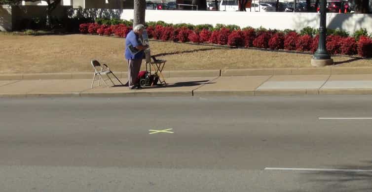 Dallas: JFK Assassination Highlights Walking Tour photo 6