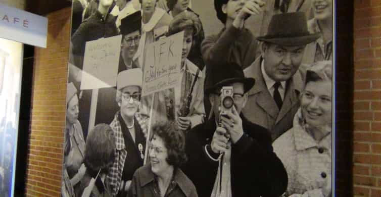 Dallas: JFK Assassination Highlights Walking Tour photo 10