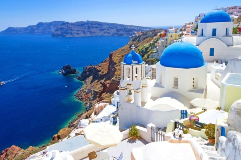 Thera: Santorini Highlights Private Guided Tour with Lunch