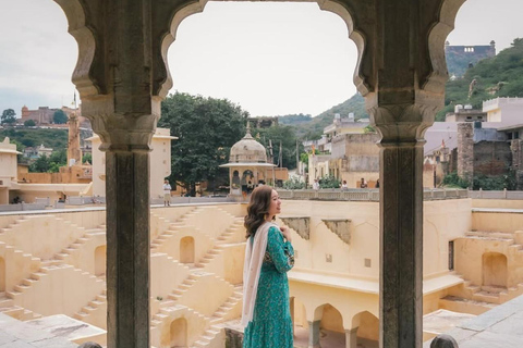 Jaipur: Full Day Guided Tour With Private Car, Guide & More Jaipur in a Day: Private Car, Guide & Entrance Fees