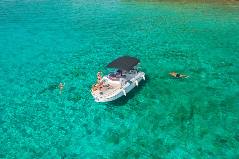 Split and Trogir: Private Hvar and Red Rocks Boat TourBoat Tour from Split