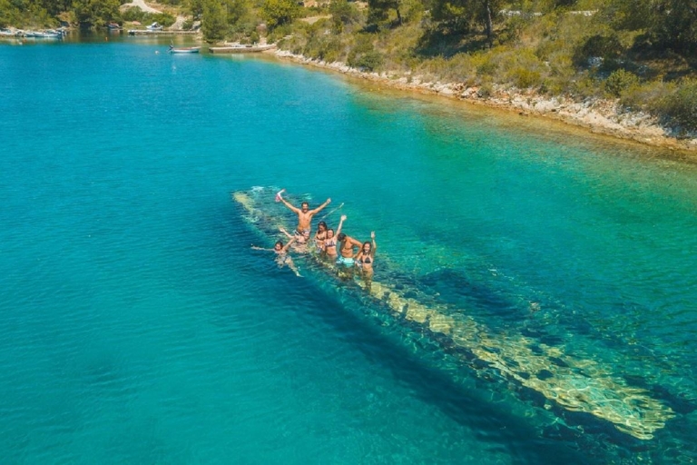 Ab Trogir/Split: Blaue Lagune und Šolta − AdriatourAb Split