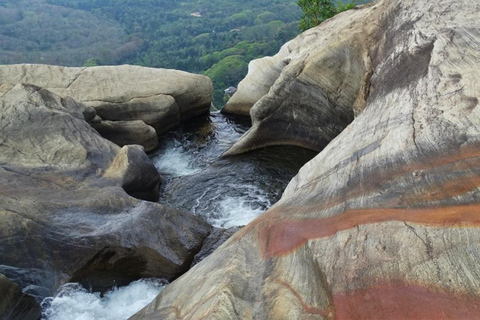 Adventure Tour: Udu Diyaluma - Waterfalls and Natural Pools