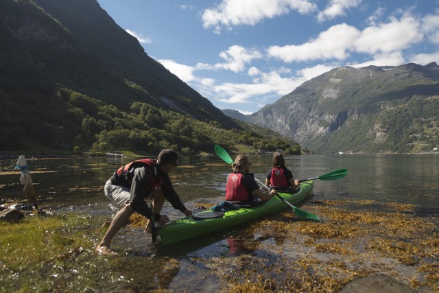 Visit Geiranger Fjord: Private Double Kayak Rental in Geiranger