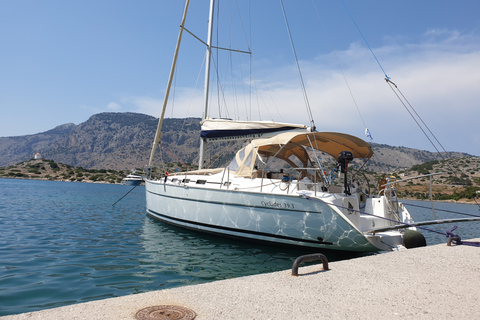 Rhodos: zeiltocht naar de baai van Kallithea Thermes