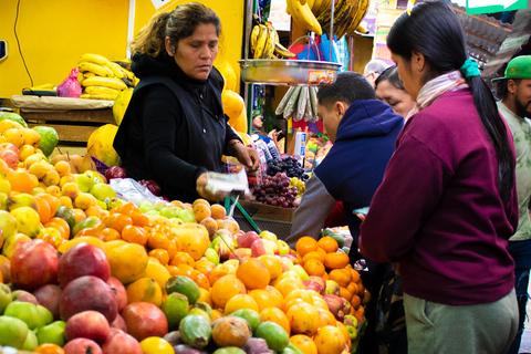 Lima: visite gastronomique péruvienne à travers les marchés locaux