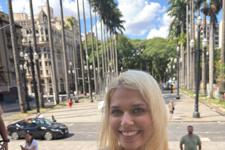 São Paulo: City Highlights Tour with Breakfast & Lunch São Paulo Essentials