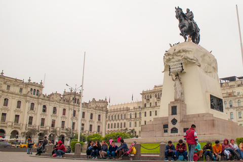 Lima: Colonial City Tour with Catacombs Visit