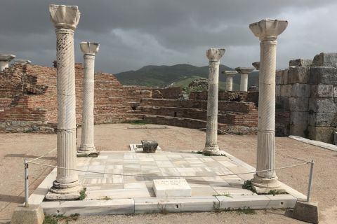 Private Guided Eploration of Ephesus