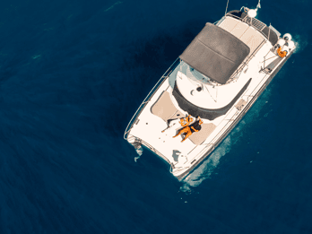 Santorini: Caldera Private Power Catamaran Cruise