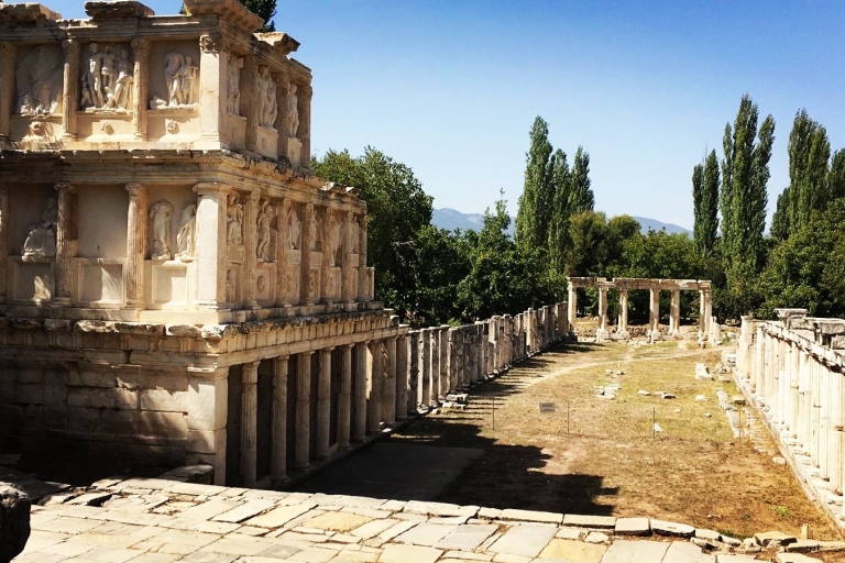 From Izmir: Aphrodisias & Pamukkale Day Trip with Lunch