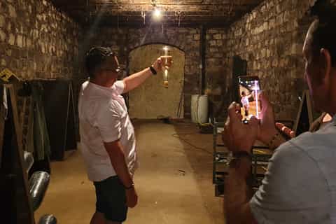 Champagne: Winery Tour and Lunch