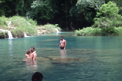 Da Lanquin: Tour guidato del Parco Semuc Champey e della Grotta di Kanba