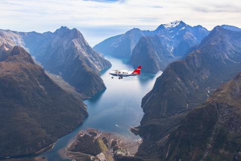 Milford Sound: 1-godzinny sceniczny lot z Queenstown