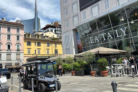 Milan: City Highlights Guided Tour by Golf Cart Milan: City Highlights Guided Tour by Golf Cart