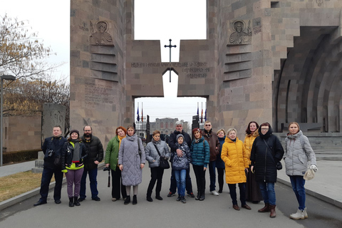 Echmiadzin, Museo del Tesoro y Excursión a Zvartnots con GuíaExcursión a Echmiadzin y Zvartnots con guía