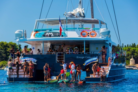 Depuis Cannes : croisière en catamaran