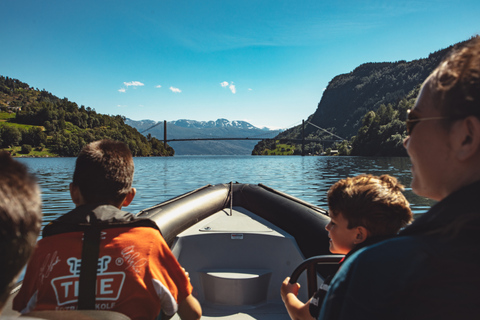 Øystese: Hardangerfjord i Fyksesund RIB Fjord Adventure