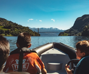 Øystese: Hardangerfjord und Fyksesund RIB Fjord Abenteuer
